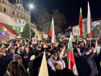 Протестът в София през репортерския поглед на БНТ