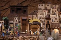 Испански майстори използваха 2 тона шоколад за Рождественска сцена