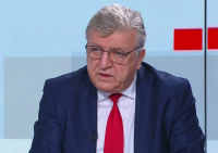 Манол Генов: Оставката не е бягство от отговорност, а необходим акт