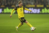 Борусия Дортмунд надви Борусия Мьонхенгладбах и вече е втори в Бундеслигата