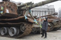 Оръжията не заглъхват и на Коледа: Русия и Украйна си разменят въздушни удари