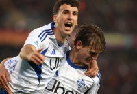 Нико Пас блести за Комо при нова победа в Серия А