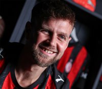 Милан представи новия си №9