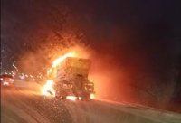 Снегорин изгоря на Северната тангента, има задръстване в посока Бургас