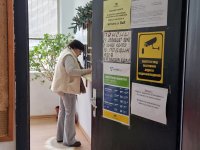 Сменяме левовете в евро и в пощите - 2230 станции в странната обменят валутата безплатно