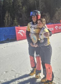 Отборът на България отпадна на осминафиналите в старта за Световната купа по алпийски сноуборд в Бад Гащайн