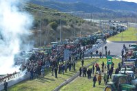 Между 10 и 12 евро на час губят превозвачите заради гръцките блокади