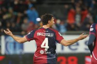 Ювентус си тръгна с празни ръце от Сардиния