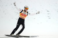 Домен Превц първия старт от Световната купа по ски скок в Сапоро