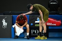 Защитаващият титлата си Синер премина първия кръг без напрежение