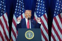 Тръмп - завръщането: "Страната на свободата", в която патрулират военни