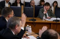 На второ четене в правна комисия: В страните извън ЕС да се откриват до 20 секции