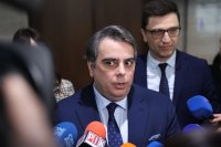 Асен Василев: Инфлацията за декември е 5,2%, заплатите в бюджетния сектор трябва да бъдат индексирани
