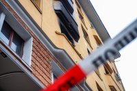 Две деца са с опасност за живота след пожара в София