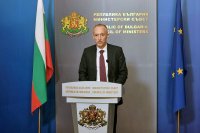 Образователният министър: Имаме нужда от три пъти повече медицински сестри