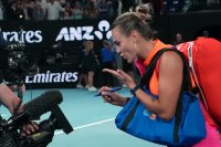 Организаторите на Australian Open отговориха на оплакванията на играчите относно задкулисните камери