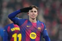 Барселона обяви удължаването на престоя на Фермин Лопес