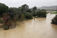 Властите в Южна Испания издирват изчезнала жена заради силна буря
