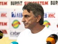 Федерацията по борба прие оставката на Стоян Добрев, националите остават с български треньори