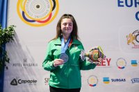 Деница Тошева: Мечтая да постигна успехите на Весела Лечева