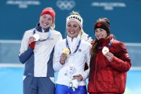 Пет комплекта медали бяха спечелени в първия ден на Игрите в Италия