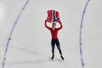 Сандер Ейтрем спечели олимпийско злато на 5000 м. в бързото пързаляне