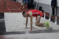 Отличен Божидар Саръбоюков подобри националния рекорд в скока на дължина