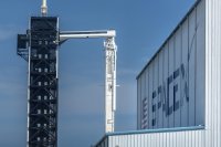 "Спейс Екс" ще приоретизира изграждането на база на Луната пред изпращането на хора на Марс