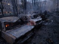 Войната в Украйна: Дипломация, въздушни удари и тежки сражения на фронта