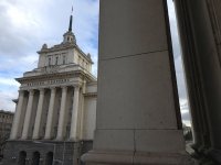 Пет законопроекта за промени в Закона за здравето влизат на първо четене в НС