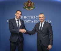 Българският спорт изпраща успешна година, заяви спортният министър Иван Пешев при предаването на поста на Димитър Илиев