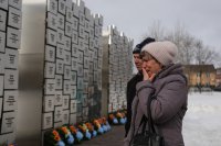 Американски сенатори от двете основни партии внесоха резолюция в подкрепа на Украйна