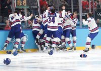 Златен удар в продължението прати САЩ на хокейния връх