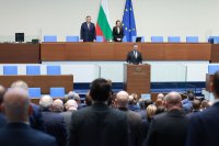 Едис Даудов, който положи клетва като депутат, е подал заявление за напускане на групата на АПС