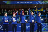 Швеция победи Швейцария на финала на турнира по кърлинг за жени