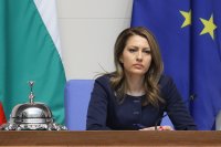 Рая Назарян: Свободата е извоювана със саможертвата на хиляди наши и чужди герои