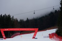 Супергигантският слалом при мъжете в Гармиш-Партенкирхен беше отменен