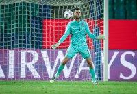 Абърдийн с Димитър Митов отстъпи минимално на лидера Хартс