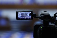 Депутатите спориха кой е виновен за поскъпването на тока и водата