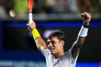 Фабио Коболи и Франсис Тиафо ще си оспорват титлата в Акапулко