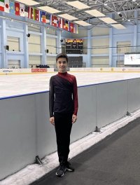 Деян Михайлов не успя да се класира за волната програма на световното първенство по фигурно пързаляне за юноши