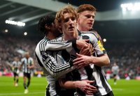 Нюкасъл шокира Манчестър Юнайтед с човек по-малко и нанесе първа загуба на Карик