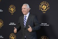 Христо Стоичков присъства на откриването на програма на ФИФА в Атина