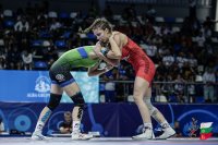 И Виктория Бойнова ще спори за бронза на европейското по борба до 23 г.