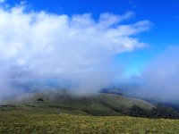 Слънчева неделя, на места със сутрешни мъгли