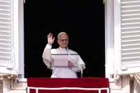 Папа Лъв XIV се нанесе в обновения папски апартамент