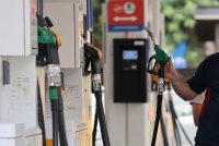 Government Prepares Measures to Tackle Rising Fuel Prices Amid Middle East Crisis