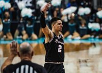 Обрат лиши Гавалюгов и Санта Клара от място в Мартенската лудост