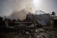 Нови удари в Тел Авив и Бейрут: Иран потвърди смъртта на Али Лариджани