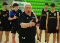 Баскетболна легенда в идва в България, за да обучава деца